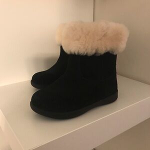 UGG Jorie II Girls Toddlers Boots